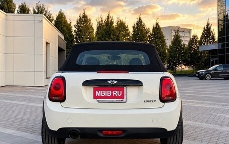 MINI Cabrio, 2017 год, 2 100 000 рублей, 3 фотография