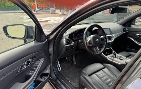 BMW 3 серия, 2021 год, 3 990 000 рублей, 9 фотография