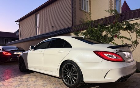 Mercedes-Benz CLS, 2017 год, 2 500 000 рублей, 3 фотография