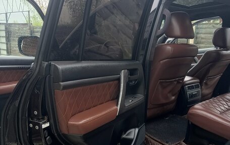 Toyota Land Cruiser 200, 2008 год, 3 599 999 рублей, 24 фотография