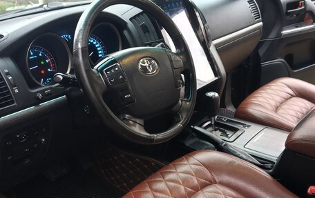 Toyota Land Cruiser 200, 2008 год, 3 599 999 рублей, 25 фотография