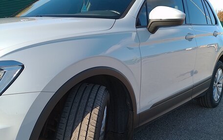 Volkswagen Tiguan II, 2019 год, 2 080 000 рублей, 5 фотография