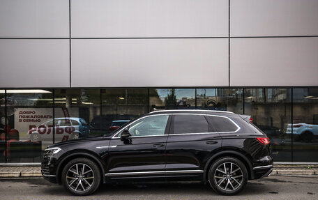 Volkswagen Touareg III, 2019 год, 4 099 000 рублей, 9 фотография
