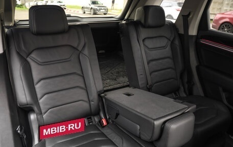Volkswagen Touareg III, 2019 год, 4 099 000 рублей, 32 фотография