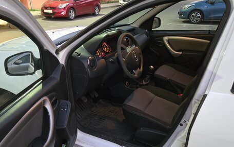 Renault Duster I рестайлинг, 2014 год, 890 000 рублей, 13 фотография