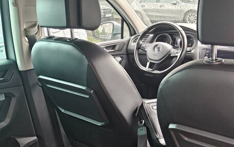 Volkswagen Tiguan II, 2018 год, 2 160 000 рублей, 9 фотография