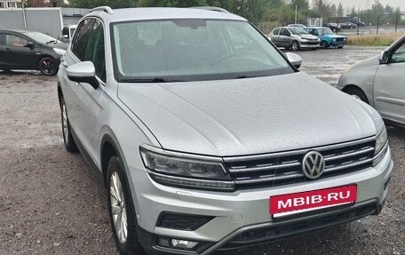 Volkswagen Tiguan II, 2018 год, 2 160 000 рублей, 4 фотография