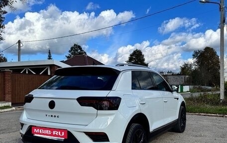 Volkswagen T-Roc I, 2022 год, 2 430 000 рублей, 4 фотография