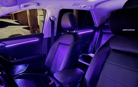 Volkswagen T-Roc I, 2022 год, 2 430 000 рублей, 6 фотография