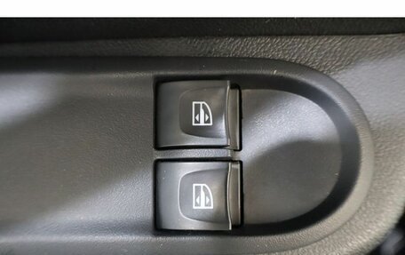 Renault Duster I рестайлинг, 2018 год, 1 305 000 рублей, 13 фотография