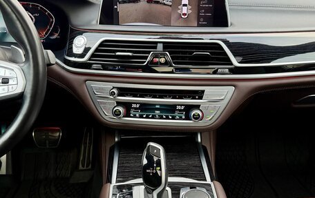 BMW 7 серия, 2021 год, 8 900 000 рублей, 23 фотография