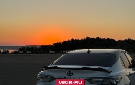 Toyota Camry, 2019 год, 2 900 000 рублей, 7 фотография