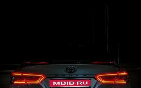 Toyota Camry, 2019 год, 2 900 000 рублей, 9 фотография