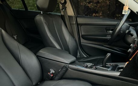 BMW 3 серия, 2014 год, 1 840 000 рублей, 13 фотография
