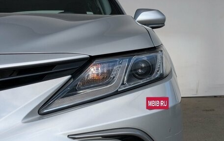 Toyota Camry, 2021 год, 2 990 000 рублей, 5 фотография