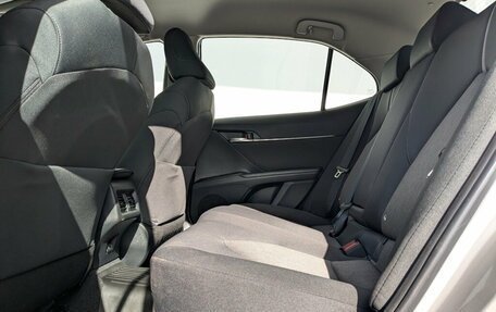 Toyota Camry, 2021 год, 2 990 000 рублей, 8 фотография