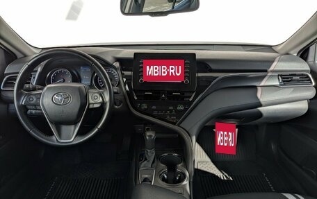 Toyota Camry, 2021 год, 2 990 000 рублей, 25 фотография