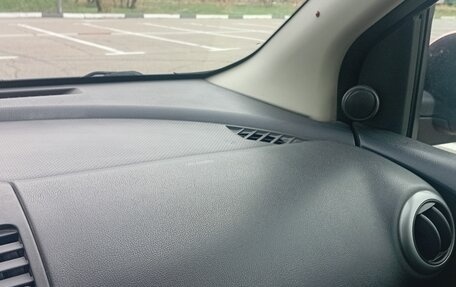 Nissan Note II рестайлинг, 2006 год, 550 000 рублей, 15 фотография