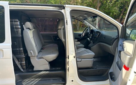 Hyundai Grand Starex Grand Starex I рестайлинг 2, 2019 год, 3 499 000 рублей, 10 фотография