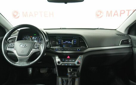 Hyundai Elantra VI рестайлинг, 2018 год, 1 420 000 рублей, 16 фотография