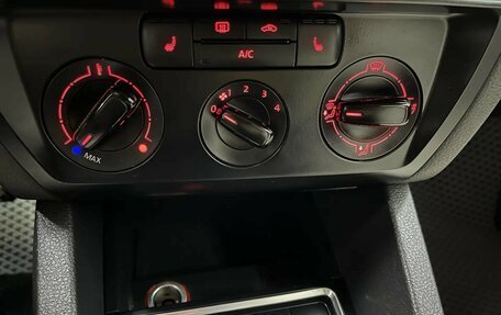 Volkswagen Jetta VI, 2015 год, 1 028 970 рублей, 12 фотография