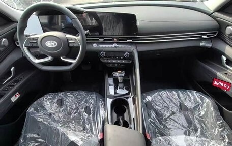 Hyundai Elantra, 2026 год, 1 700 000 рублей, 13 фотография