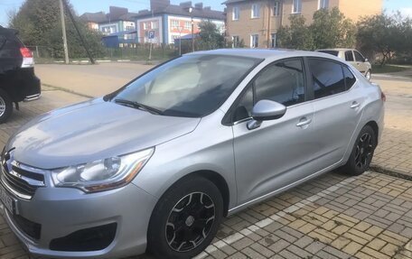 Citroen C4 II рестайлинг, 2015 год, 700 000 рублей, 3 фотография
