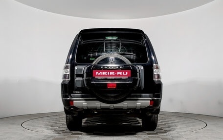 Mitsubishi Pajero IV, 2011 год, 939 000 рублей, 6 фотография