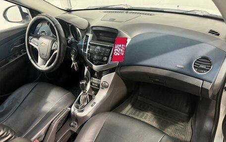 Chevrolet Cruze II, 2012 год, 649 800 рублей, 3 фотография
