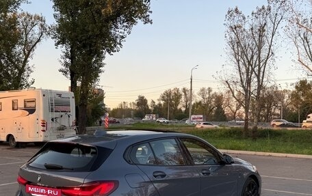 BMW 1 серия, 2019 год, 2 900 000 рублей, 12 фотография