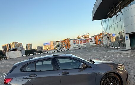 BMW 1 серия, 2019 год, 2 900 000 рублей, 23 фотография