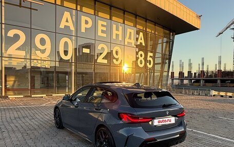 BMW 1 серия, 2019 год, 2 900 000 рублей, 21 фотография