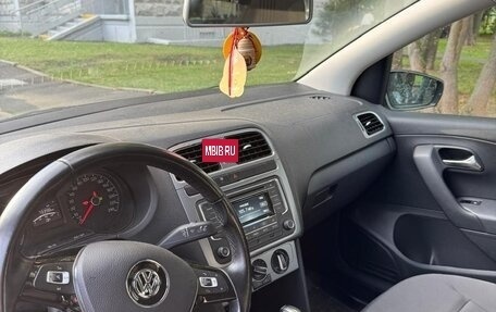 Volkswagen Polo VI (EU Market), 2016 год, 1 200 000 рублей, 6 фотография