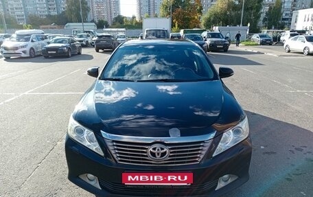 Toyota Camry, 2011 год, 1 600 000 рублей, 2 фотография