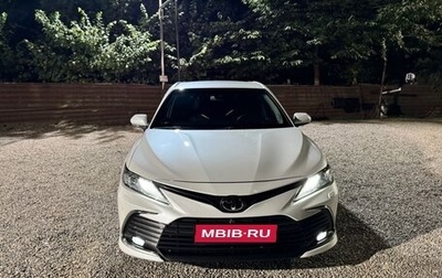 Toyota Camry, 2021 год, 3 550 000 рублей, 1 фотография