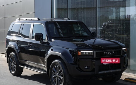 Toyota Land Cruiser Prado, 2024 год, 10 000 000 рублей, 3 фотография