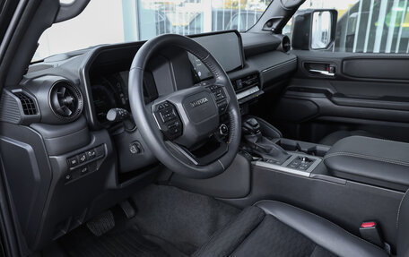 Toyota Land Cruiser Prado, 2024 год, 10 000 000 рублей, 15 фотография
