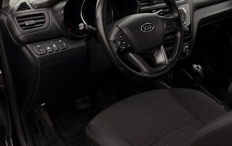 KIA Rio III рестайлинг, 2011 год, 950 000 рублей, 10 фотография