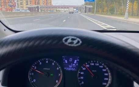 Hyundai Solaris II рестайлинг, 2013 год, 600 000 рублей, 16 фотография