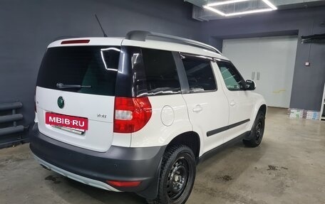 Skoda Yeti I рестайлинг, 2013 год, 800 000 рублей, 9 фотография