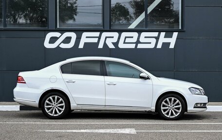 Volkswagen Passat B7, 2012 год, 999 000 рублей, 5 фотография