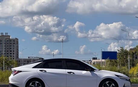 Hyundai Elantra, 2023 год, 1 400 666 рублей, 9 фотография