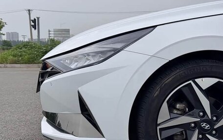 Hyundai Elantra, 2023 год, 1 400 666 рублей, 10 фотография