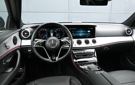 Mercedes-Benz E-Класс, 2020 год, 4 654 000 рублей, 6 фотография