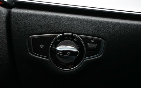 Mercedes-Benz E-Класс, 2020 год, 4 654 000 рублей, 20 фотография
