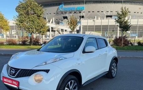 Nissan Juke II, 2014 год, 899 999 рублей, 2 фотография
