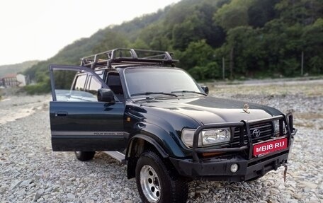 Toyota Land Cruiser 80 рестайлинг, 1997 год, 2 900 000 рублей, 17 фотография