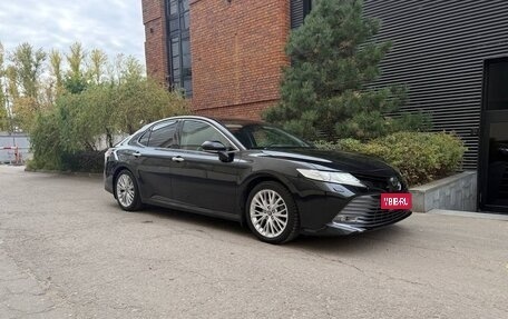 Toyota Camry, 2019 год, 2 740 000 рублей, 4 фотография