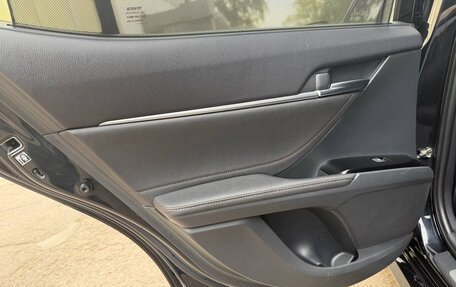 Toyota Camry, 2019 год, 2 740 000 рублей, 16 фотография