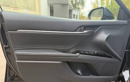 Toyota Camry, 2019 год, 2 740 000 рублей, 11 фотография